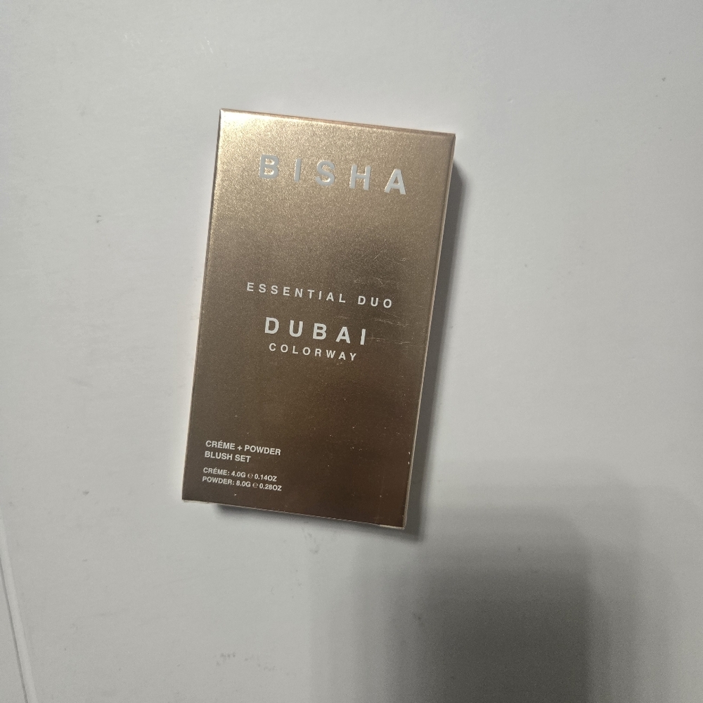 BISHA Essential Duo Blush- Dubai (bright pink) Creamy Blush/Matching Powder - Picture 2 of 7